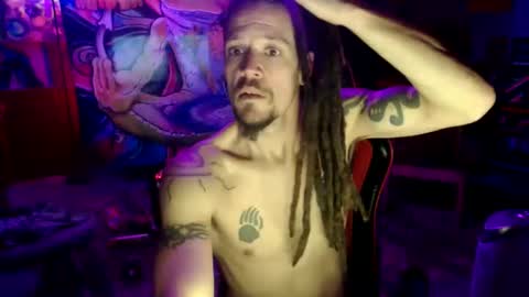 Bent Bunny online show from March 4, 2026, 4:29 am