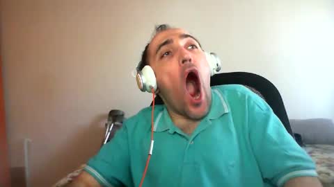 bentish online show from January 10, 2025, 11:43 am