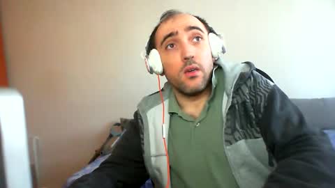 bentish online show from February 4, 2025, 12:11 pm