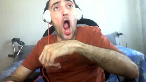 bentish online show from November 20, 2025, 9:42 am