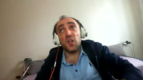 Snapshot of bentish chatting on February 3, 2026, 11:15 am bentish online show from February 3, 2026, 11:15 am