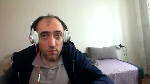 Snapshot of bentish chatting on February 9, 2026, 8:40 am bentish online show from February 9, 2026, 8:40 am