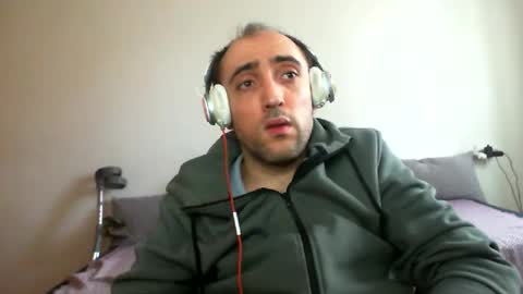 Snapshot of bentish chatting on February 19, 2026, 10:11 am bentish online show from February 19, 2026, 10:11 am