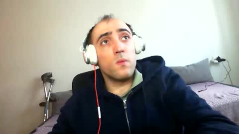 Snapshot of bentish chatting on February 25, 2026, 1:43 pm bentish online show from February 25, 2026, 1:43 pm