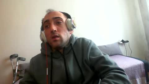 Snapshot of bentish chatting on March 1, 2026, 11:01 am bentish online show from March 1, 2026, 11:01 am