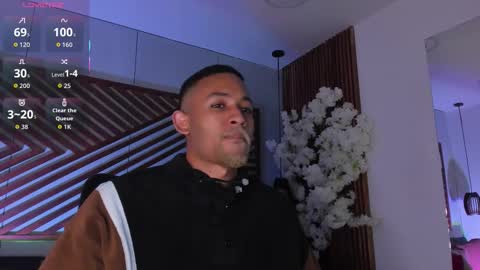 bento_fox online show from November 27, 2025, 3:41 am