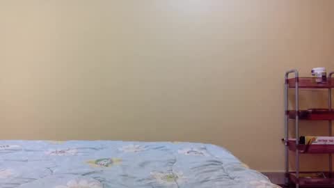 tixxie  online show from November 12, 2025, 6:14 am