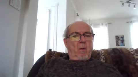 bernard1102 online show from January 2, 2025, 6:12 pm