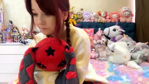 Snapshot of bernardinahedquist chatting on April 29, 2026, 8:18 am Eva online show from April 29, 2026, 8:18 am
