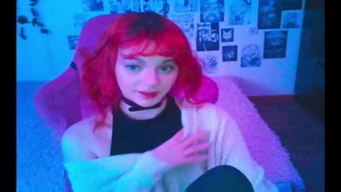 BerrieKitten online show from February 9, 2026, 8:51 am