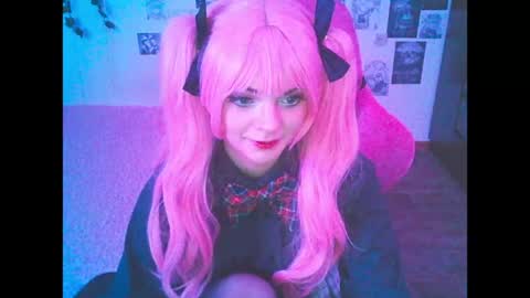 BerrieKitten online show from May 7, 2026, 11:32 pm