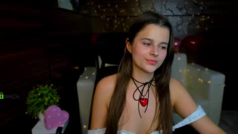 Alma online show from March 5, 2025, 5:39 pm