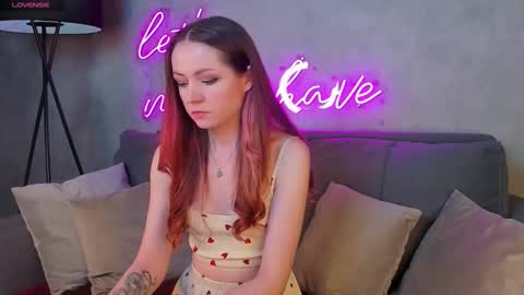 Berta  online show from November 8, 2025, 1:28 am