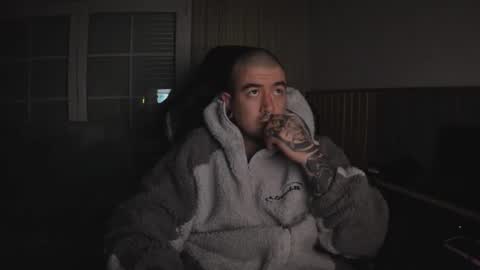 Snapshot of berto3389 chatting on November 30, 2025, 1:42 am berto3389 online show from November 30, 2025, 1:42 am