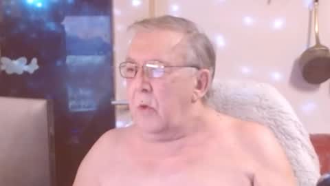 Snapshot of best127 chatting on February 8, 2025, 7:49 pm jean online show from February 8, 2025, 7:49 pm