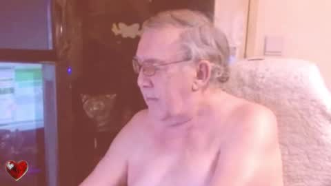 Snapshot of best127 chatting on February 27, 2025, 9:04 pm jean online show from February 27, 2025, 9:04 pm