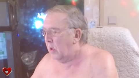 Snapshot of best127 chatting on February 28, 2025, 9:23 pm jean online show from February 28, 2025, 9:23 pm