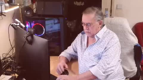 Snapshot of best127 chatting on March 5, 2025, 2:34 pm jean online show from March 5, 2025, 2:34 pm