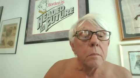 bestshot1951 online show from April 13, 2026, 2:22 pm