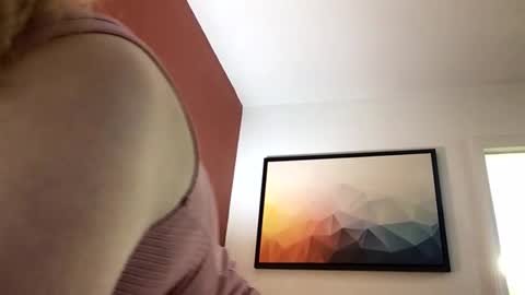 Bethanytakesitt online show from January 4, 2025, 12:59 pm