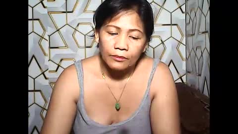 Snapshot of betty_83 chatting on March 27, 2026, 12:38 am betty_83 online show from March 27, 2026, 12:38 am