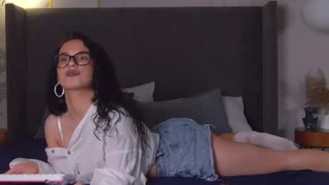 Snapshot of betty_baretty chatting on July 20, 2026, 5:37 pm betty_baretty online show from July 20, 2026, 5:37 pm