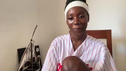 Snapshot of betty_fire_ chatting on June 29, 2026, 9:37 am Adah online show from June 29, 2026, 9:37 am