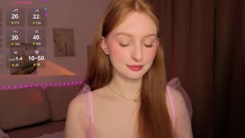 bettyyy online show from November 10, 2025, 10:42 pm