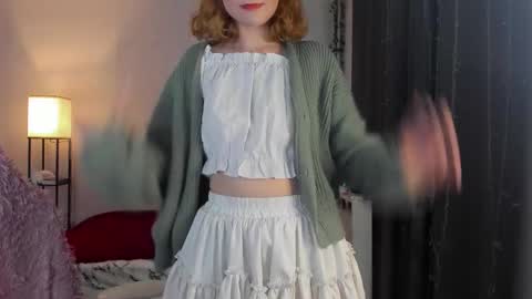 Snapshot of betty_witchy chatting on October 2, 2025, 3:24 am Dory make me happier online show from October 2, 2025, 3:24 am