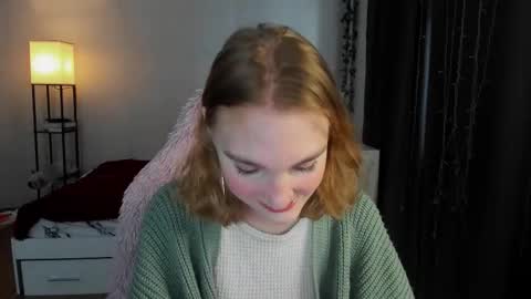 Snapshot of betty_witchy chatting on October 15, 2025, 2:33 am Dory make me happier online show from October 15, 2025, 2:33 am