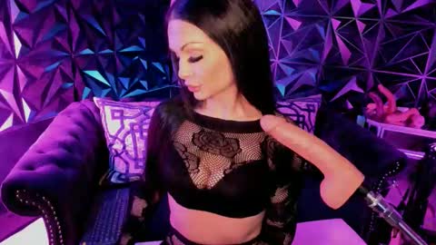 NatashaxoBangs online show from January 19, 2026, 9:13 am