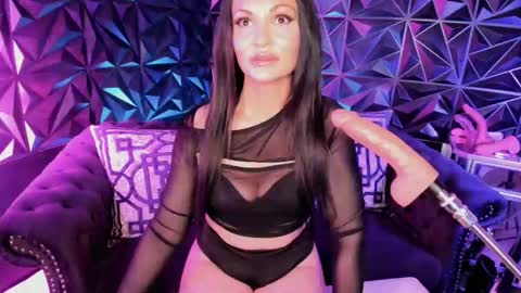 NatashaxoBangs online show from February 26, 2026, 5:39 am