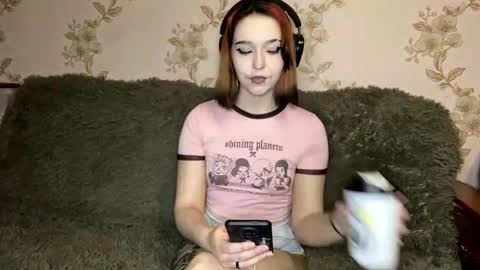 Tessa online show from April 14, 2026, 3:51 pm