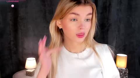 Maddie online show from February 9, 2025, 3:23 pm