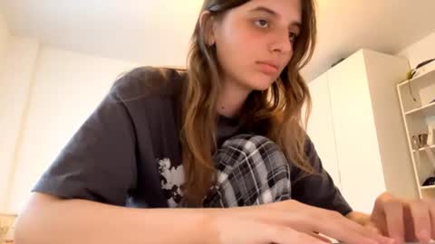Snapshot of beulahweikert chatting on June 24, 2026, 5:34 pm Lina online show from June 24, 2026, 5:34 pm
