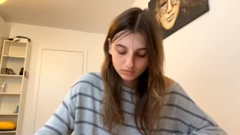 Snapshot of beulahweikert chatting on July 13, 2026, 5:27 pm Lina online show from July 13, 2026, 5:27 pm