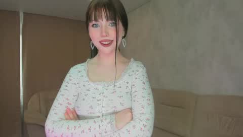 Jany online show from May 13, 2026, 5:27 am
