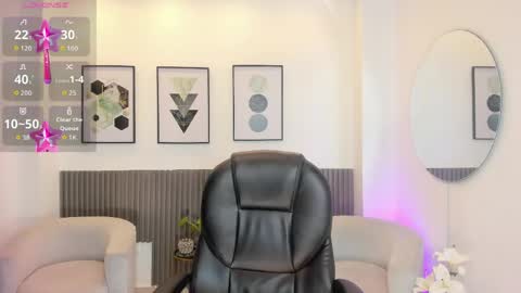 Snapshot of beverlyy_johnson chatting on April 23, 2026, 4:57 am beverlyy johnson online show from April 23, 2026, 4:57 am