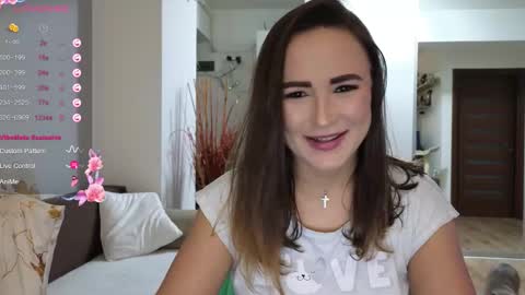   BeyonceDoll       Twitter DollBeyonce    online show from January 13, 2026, 7:08 pm