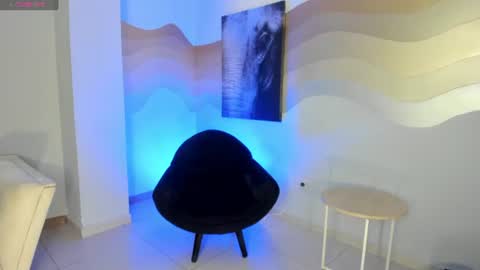 Snapshot of biancapierce_ chatting on July 3, 2026, 12:11 pm Bianca Pierce online show from July 3, 2026, 12:11 pm