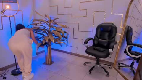 Snapshot of biancapierce_ chatting on July 24, 2026, 12:14 pm Bianca Pierce online show from July 24, 2026, 12:14 pm