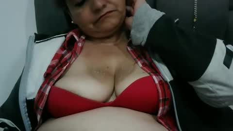 biancasteel online show from March 3, 2026, 1:01 am