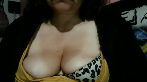 biancasteel online show from April 10, 2026, 4:39 am