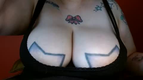 Snapshot of bianka_star_ chatting on January 7, 2025, 2:08 pm bianca online show from January 7, 2025, 2:08 pm