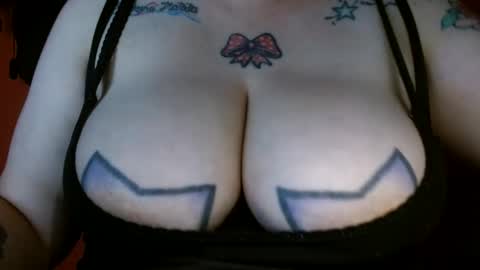 Snapshot of bianka_star_ chatting on February 17, 2025, 3:42 pm bianca online show from February 17, 2025, 3:42 pm