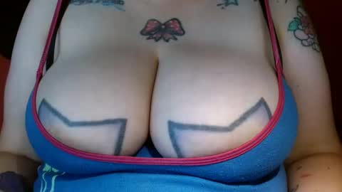 Snapshot of bianka_star_ chatting on February 21, 2025, 12:17 pm bianca online show from February 21, 2025, 12:17 pm