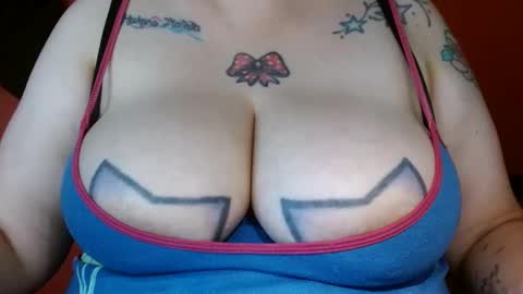 Snapshot of bianka_star_ chatting on March 3, 2025, 4:14 pm bianca online show from March 3, 2025, 4:14 pm