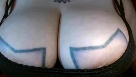 Snapshot of bianka_star_ chatting on March 8, 2025, 11:07 pm bianca online show from March 8, 2025, 11:07 pm