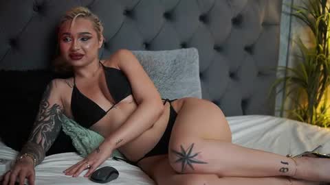 Snapshot of biankaviper chatting on June 14, 2026, 8:00 pm Bianka online show from June 14, 2026, 8:00 pm