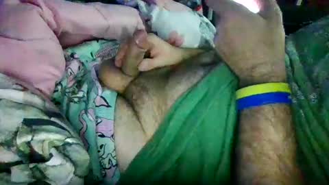 Snapshot of big88385909 chatting on January 1, 2025, 12:32 am big88385909 online show from January 1, 2025, 12:32 am